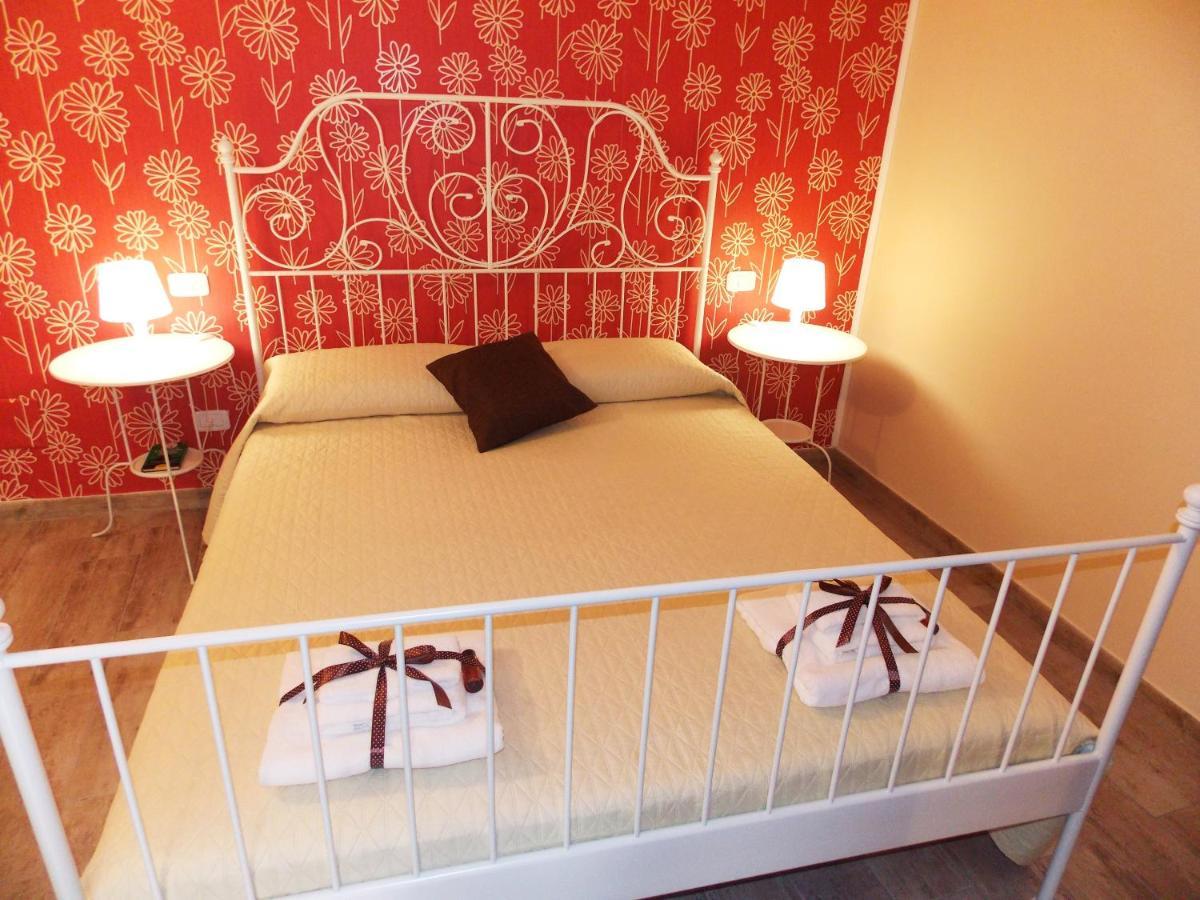 프라스치네토 Il Vicoletto B&B 외부 사진